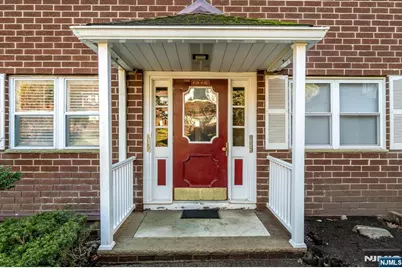 100 Pierson Miller Drive F32 #F32, Pompton Lakes, NJ 07442 - Photo 4