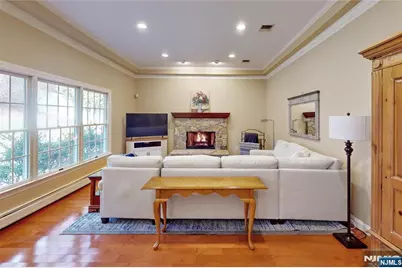 10 Hope Street, Montvale, NJ 07645 - Photo 12