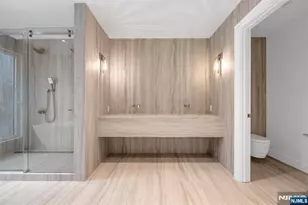 648 Falmouth Ave, Paramus, NJ 07652 - Photo 24