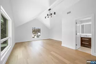 648 Falmouth Ave, Paramus, NJ 07652 - Photo 34