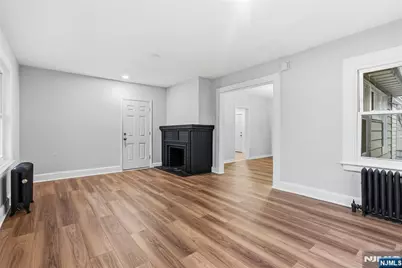 288 William, East Orange, NJ 07017 - Photo 4