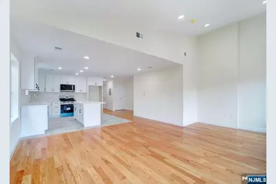 85 3rd Avenue 1 #1, Newark, NJ 07104 - Photo 4