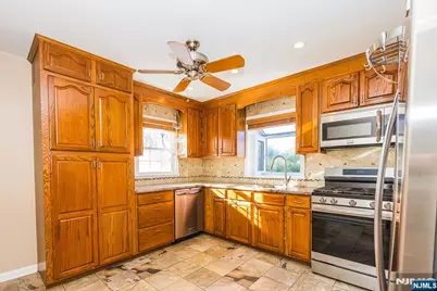 513 N Central Avenue, Ramsey, NJ 07446 - Photo 6