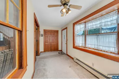 138 Fern Avenue, Lyndhurst Township, NJ 07071 - Photo 4