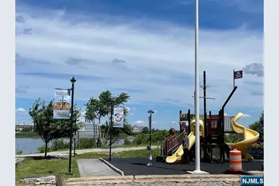 1527 Harmon Cove Tower, Secaucus, NJ 07094 - Photo 28