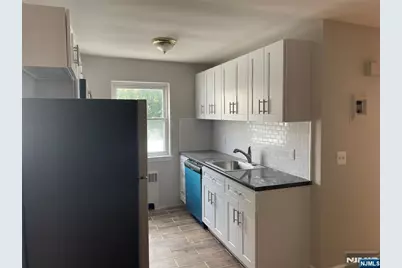 185 Watsessing Avenue, Bloomfield, NJ 07003 - Photo 2