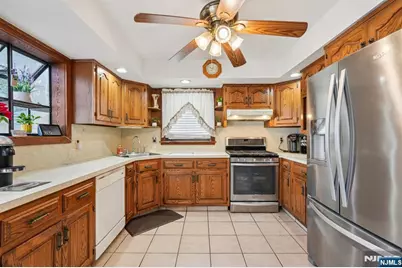 132 Linden Road, Wayne, NJ 07470 - Photo 10