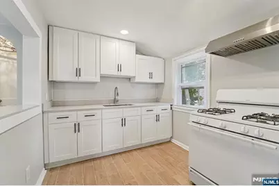 2-33 31st Street, Fair Lawn, NJ 07410 - Photo 6