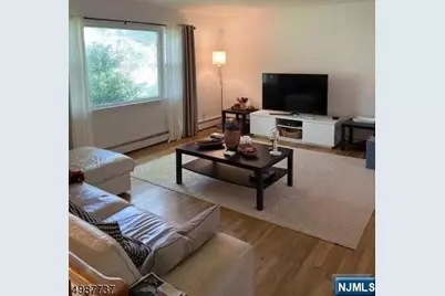 552 Stevens Avenue, Ridgewood, NJ 07450 - Photo 4