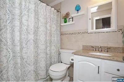 302 Mark Twain Way 302 #302, Mahwah, NJ 07430 - Photo 32