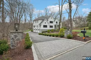 868 Pueblo Dr, Franklin Lakes, NJ 07417 - Photo 2