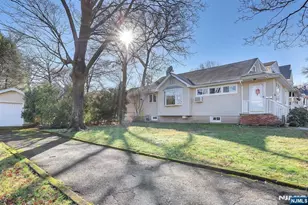 260 Garden Pl, Oradell, NJ 07649 - Photo 2