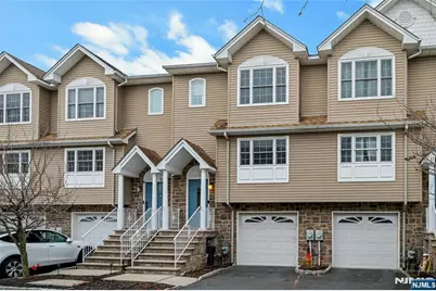 102 Montgomery Street 15 #15, Bloomfield, NJ 07003 - Photo 2