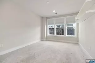 32 Goldfinch Dr, Upper Saddle River, NJ 07458 - Photo 20