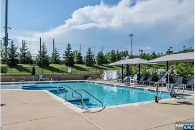 32 Goldfinch Drive, Upper Saddle River, NJ 07458 - Photo 40