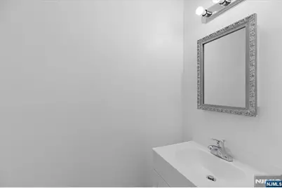 229 Standish Road, Paramus, NJ 07652 - Photo 20