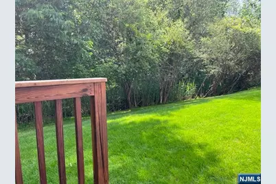 41 Foxwood Square, Old Tappan, NJ 07675 - Photo 32