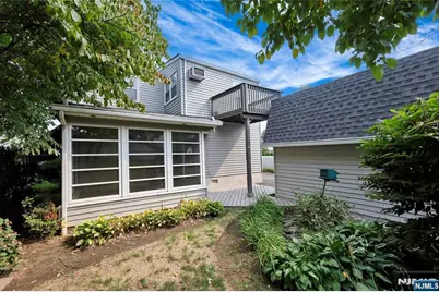 116 Post Avenue, Hawthorne, NJ 07506 - Photo 18