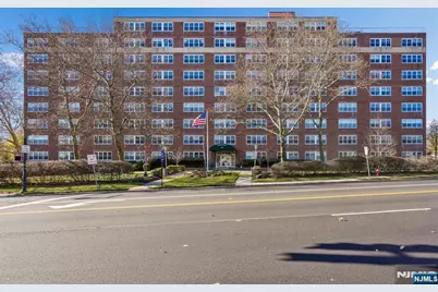 926 Bloomfield Avenue 5B #5B, Glen Ridge, NJ 07028 - Photo 1