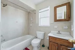 303-305 Runyon St, Newark, NJ 07108 - Photo 20