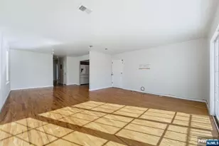 303-305 Runyon St, Newark, NJ 07108 - Photo 4