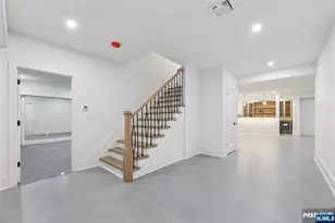 311 Farview Ave, Paramus, NJ 07652 - Photo 40