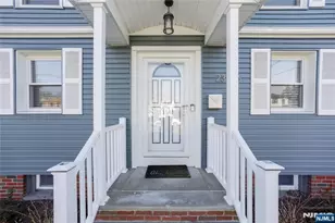 23-26 Berkshire Rd, Fair Lawn, NJ 07410 - Photo 6