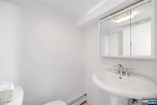 23-26 Berkshire Rd, Fair Lawn, NJ 07410 - Photo 30