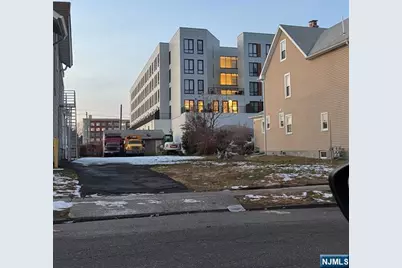 433 Park Street, Hackensack, NJ 07601 - Photo 1