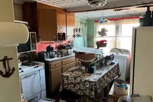 25 Bostwick Ave, Jersey City, NJ 07305 - Photo 18