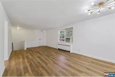 100 Huguenot Avenue 1B #1B, Englewood, NJ 07631 - Photo 4