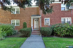 100 Huguenot Ave 1B, Englewood, NJ 07631 - Photo 4