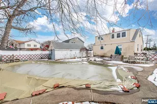 257 Floral, Saddle Brook Township, NJ 07662 - Photo 22