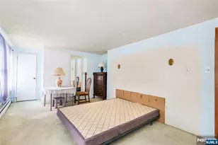 257 Floral, Saddle Brook Township, NJ 07662 - Photo 12