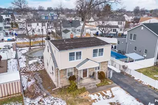 257 Floral, Saddle Brook Township, NJ 07662 - Photo 18