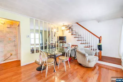 257 Floral, Saddle Brook Township, NJ 07662 - Photo 4