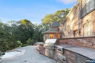 47 Fox Hedge Rd, Saddle River, NJ 07458 - Photo 18