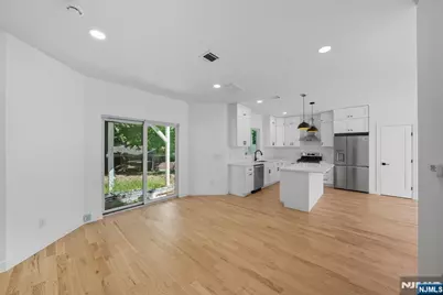 42 Howland Avenue, River Edge, NJ 07661 - Photo 8