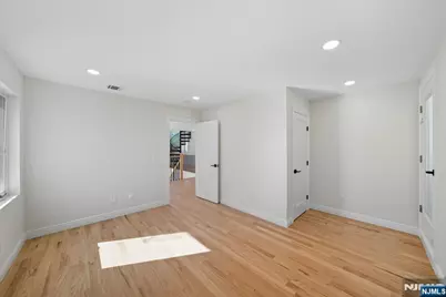 42 Howland Avenue, River Edge, NJ 07661 - Photo 18