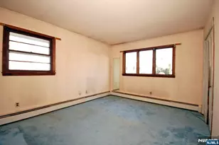 398 Fern St, Washington Township, NJ 07676 - Photo 14