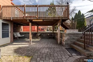 820 Elizabeth, Ridgefield, NJ 07657 - Photo 18