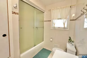 78 Jannarone Street B, Belleville, NJ 07109 - Photo 24