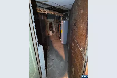 245-247 Court Avenue, Lyndhurst Township, NJ 07071 - Photo 2