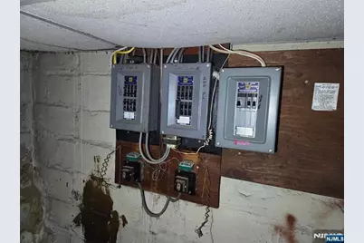 249-251 Court Avenue, Lyndhurst Township, NJ 07071 - Photo 32