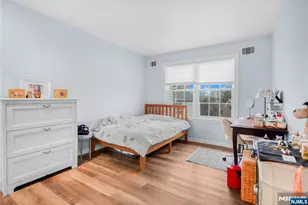 476 Lee Ct 476, Fort Lee, NJ 07024 - Photo 12