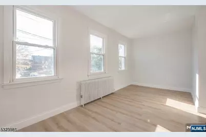 30 Pleasant Avenue, Clifton, NJ 07013 - Photo 14