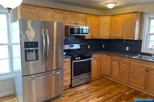 22 Broadway 2, Hackensack, NJ 07601 - Photo 2