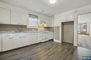 18 2nd St, Clifton, NJ 07011 - Photo 28