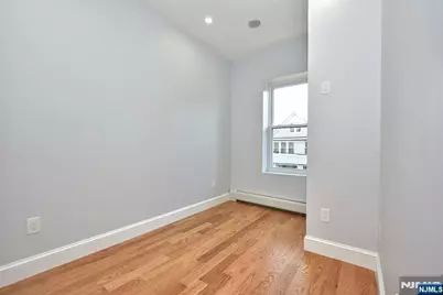 11 1/2 Rutgers Avenue 4 #4, Jersey City, NJ 07305 - Photo 22