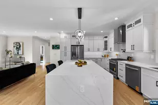 151 Little Falls Rd, Cedar Grove, NJ 07009 - Photo 16